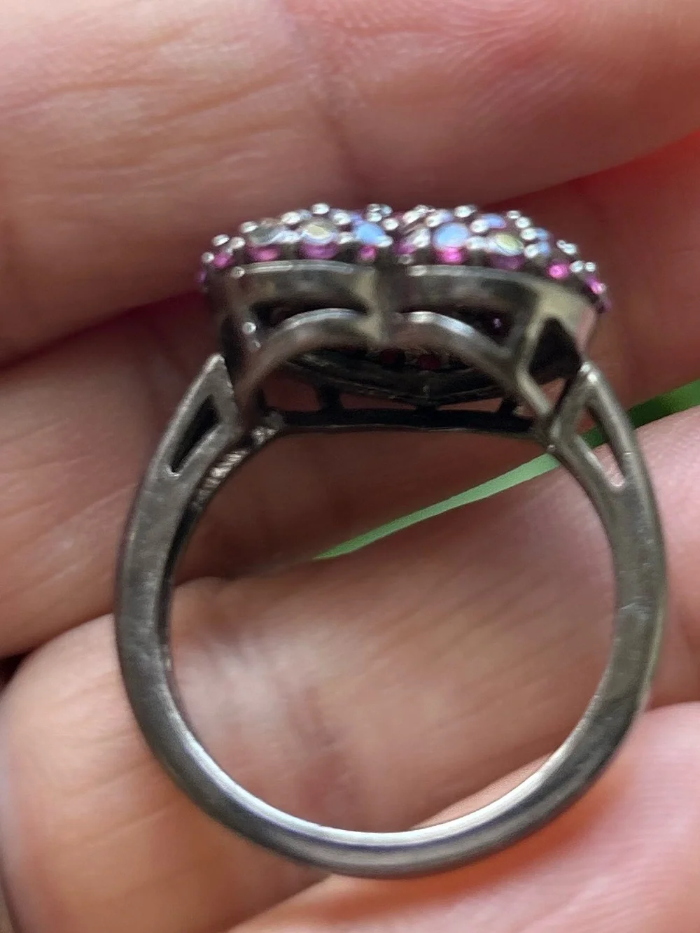 Vintage Heng Nagai black tone Sterling Silver clusters pave ruby love Heart ring